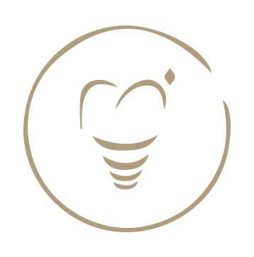 Dentista en Valencia, experto en implantes