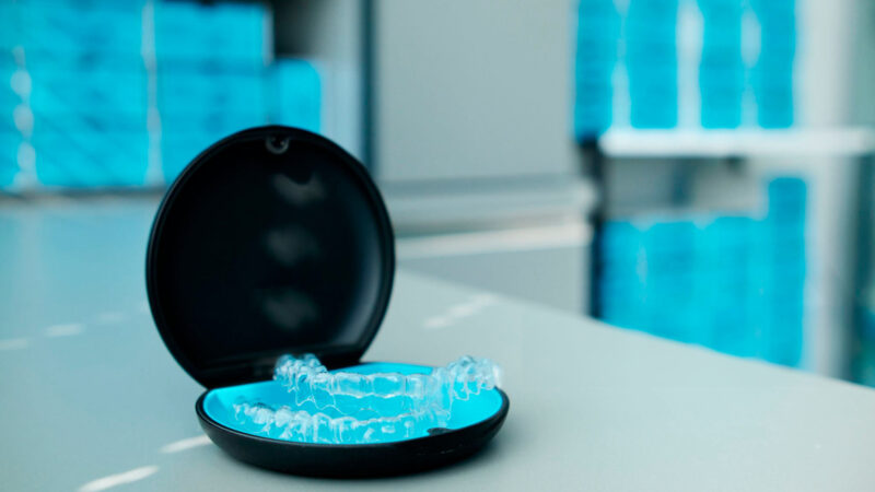 Invisalign en Valencia: Tu Guía Completa